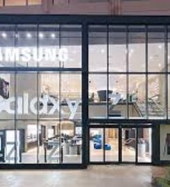  Samsung Experience Stores