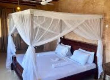 Bahari Room at Lulu sands